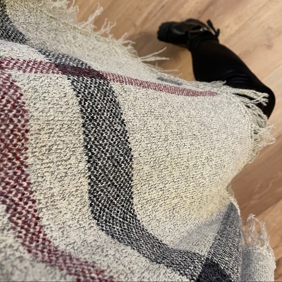 MRSALLIEXO— SOLD OUT - Picture 9 of 10